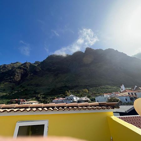 The Yellow House Paul do Mar  Exteriör bild