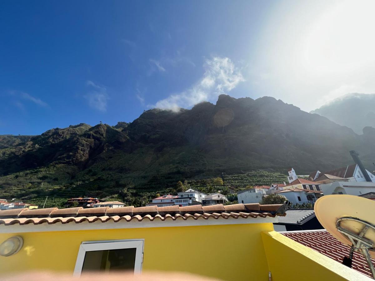 The Yellow House Paul do Mar  Exteriör bild